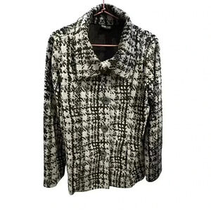 Nomadic Trading NTCO button up coat Size M